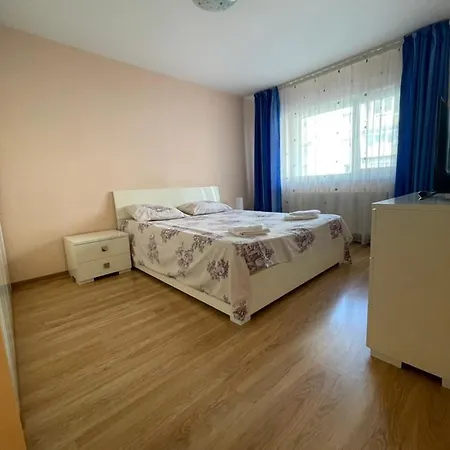Cerna Lägenhet